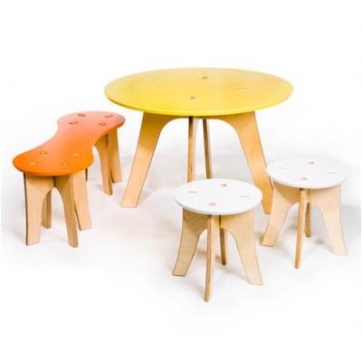 Kids Furniture  on The Snap Kids Furniture Children S Play Table And Stool Set From
